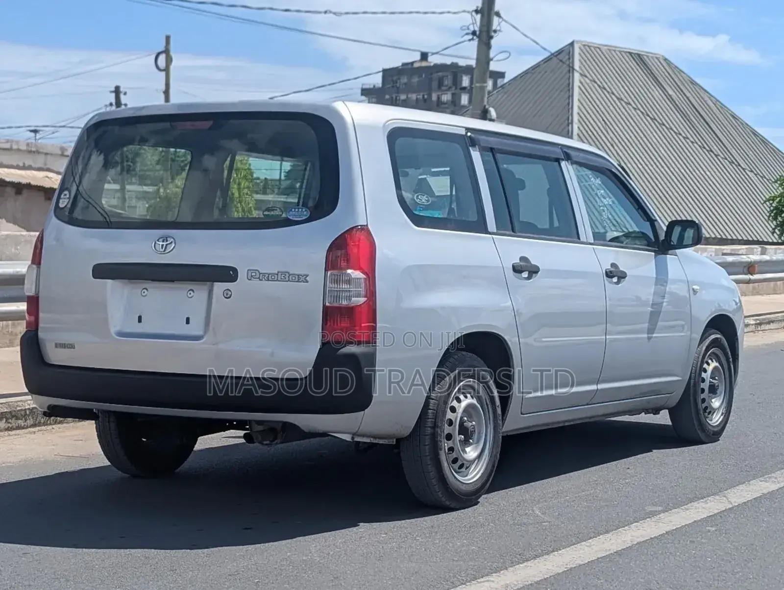 Toyota Succeed SV Premium 2016 Silver