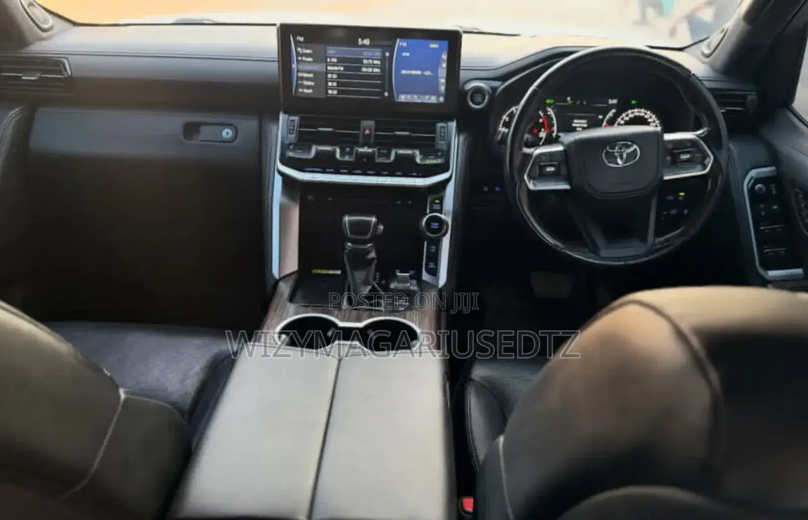 Toyota Land Cruiser 3.5 Petrol 4WD 2022 Off white