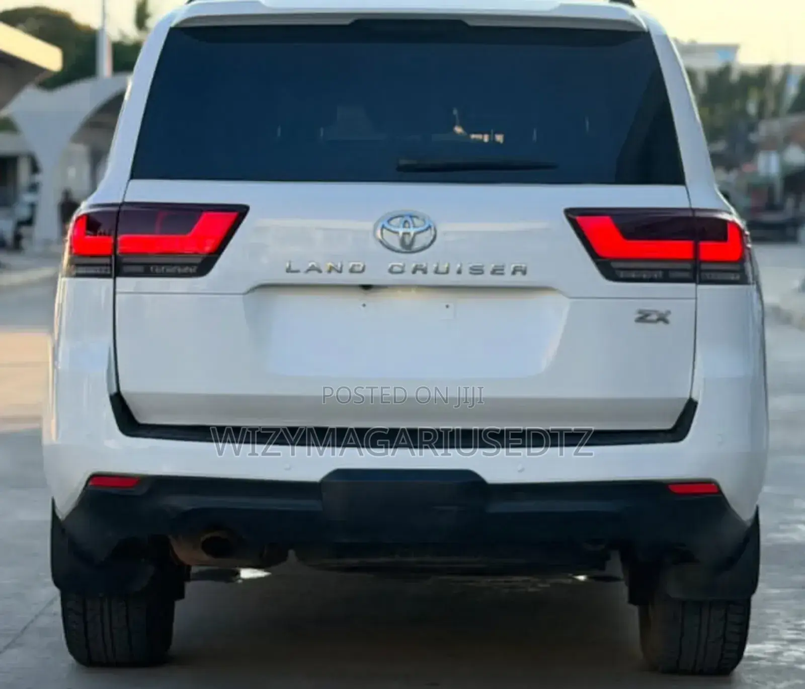 Toyota Land Cruiser 3.5 Petrol 4WD 2022 Off white