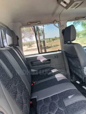 Toyota Land Cruiser 2016 Beige