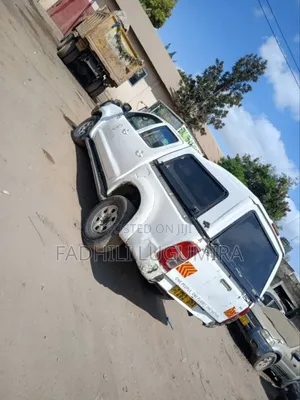 Toyota Hilux 2007 White