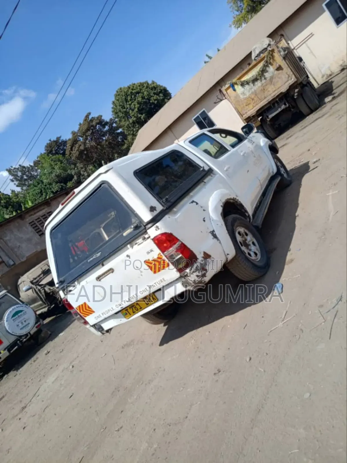 Toyota Hilux 2007 White