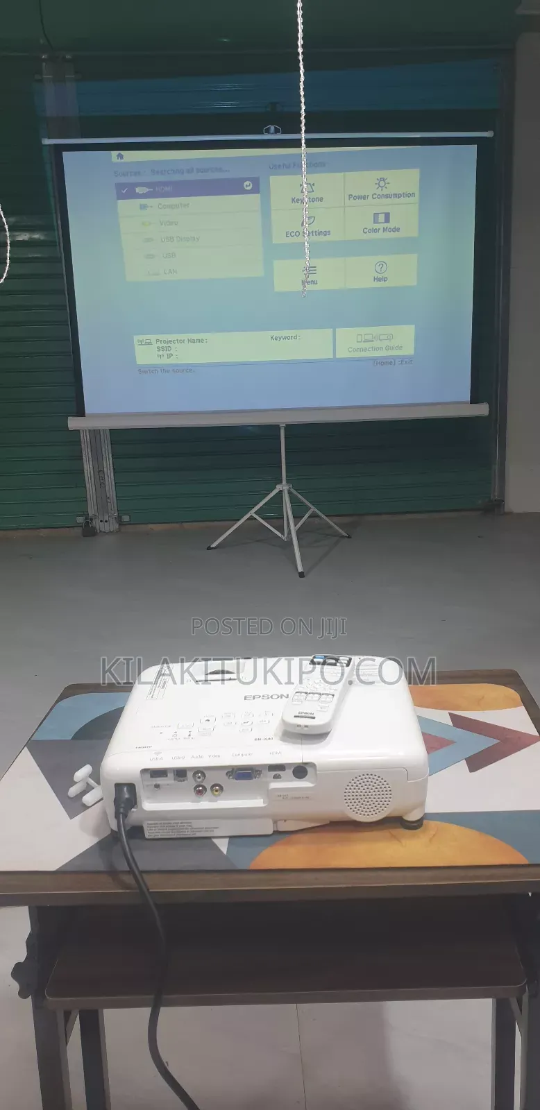 Epson 3lcd Eb-X49 Projector Used in Clean Condition