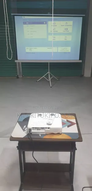 Eb-X39 3lcd Epson Used Projector