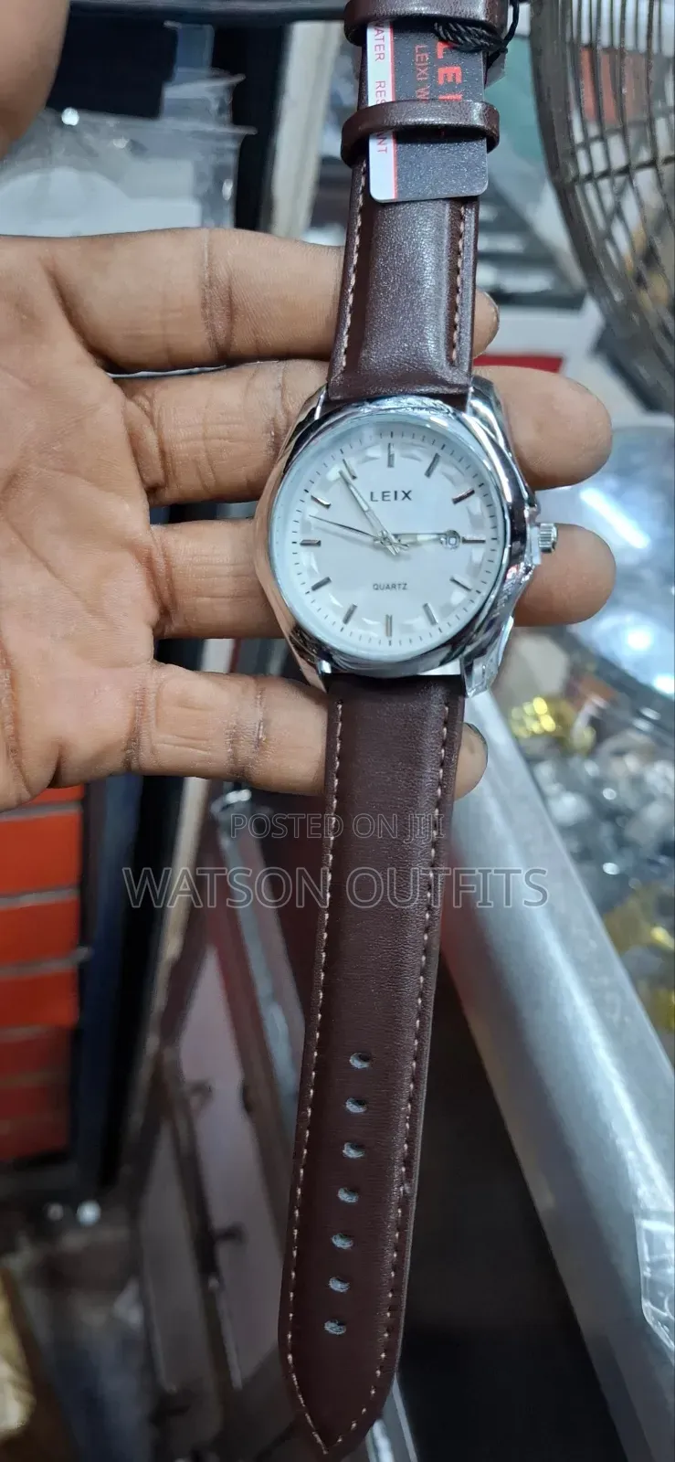 Saa Za Leix Chambuu Za Mikanda Ya Leather or Ngozi