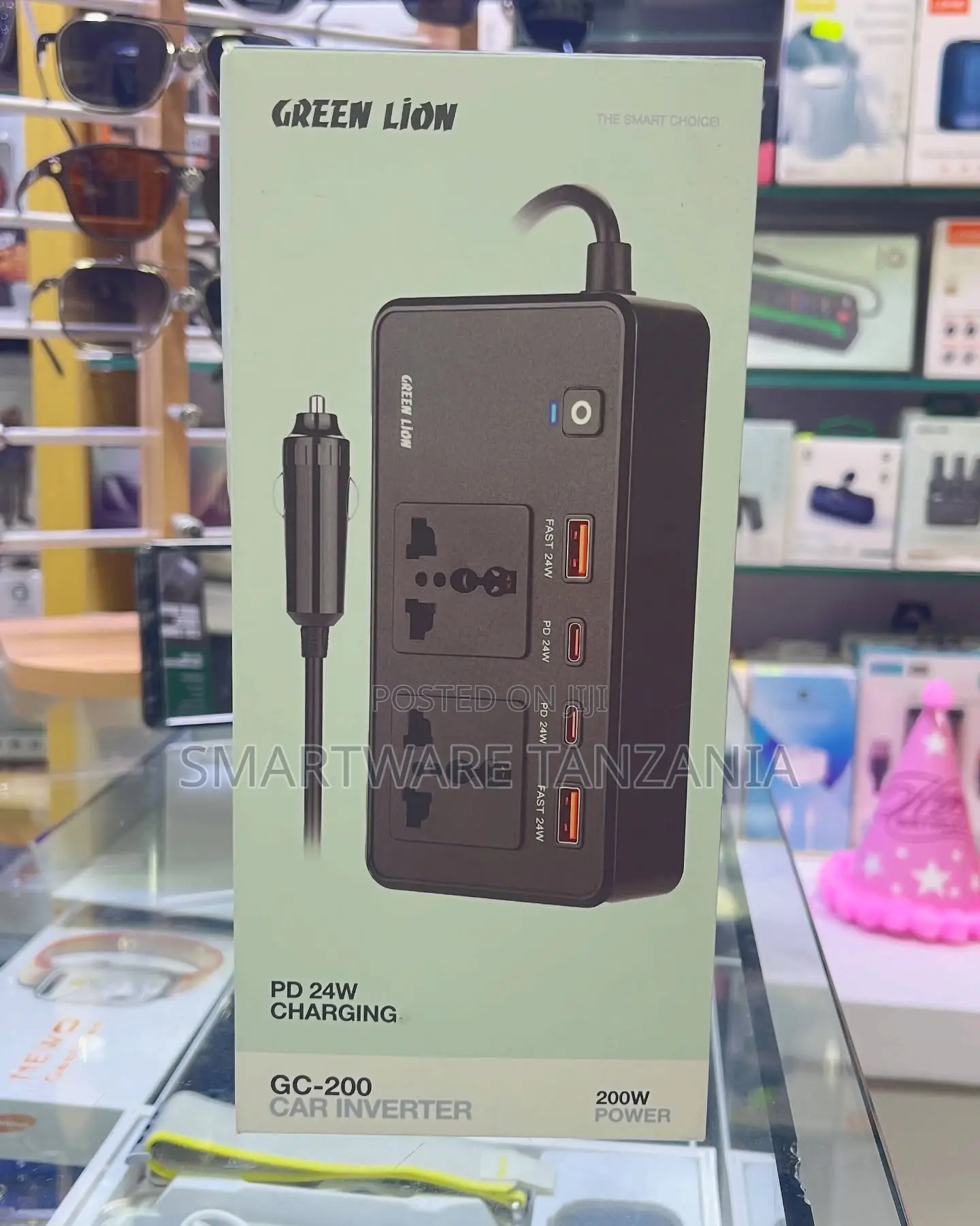 Green Lion Gc-200 Car Power Inverter 200w With Pd 24w Usb Ports