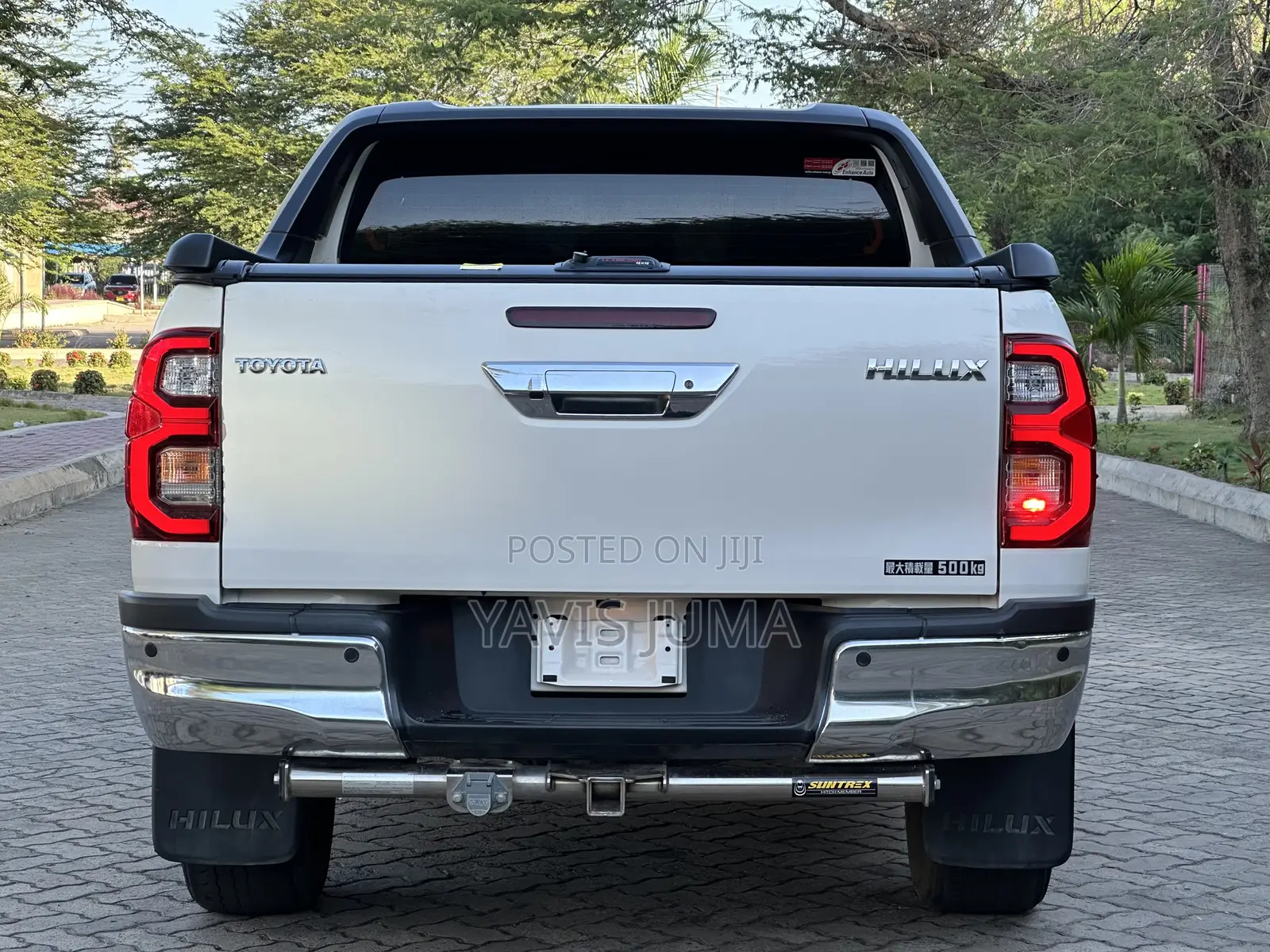 Toyota Hilux 2020 White