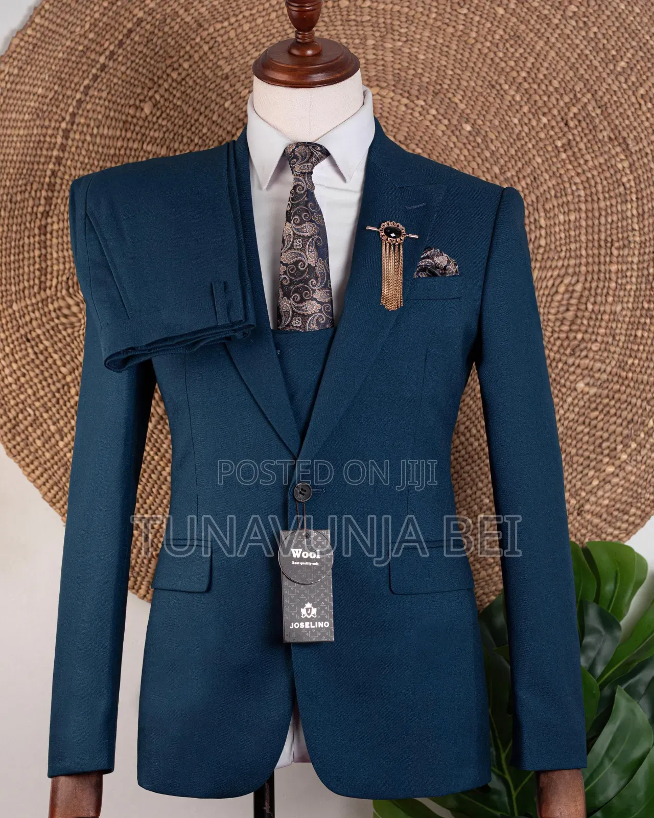 Heavy Material Suit / Heavy Material