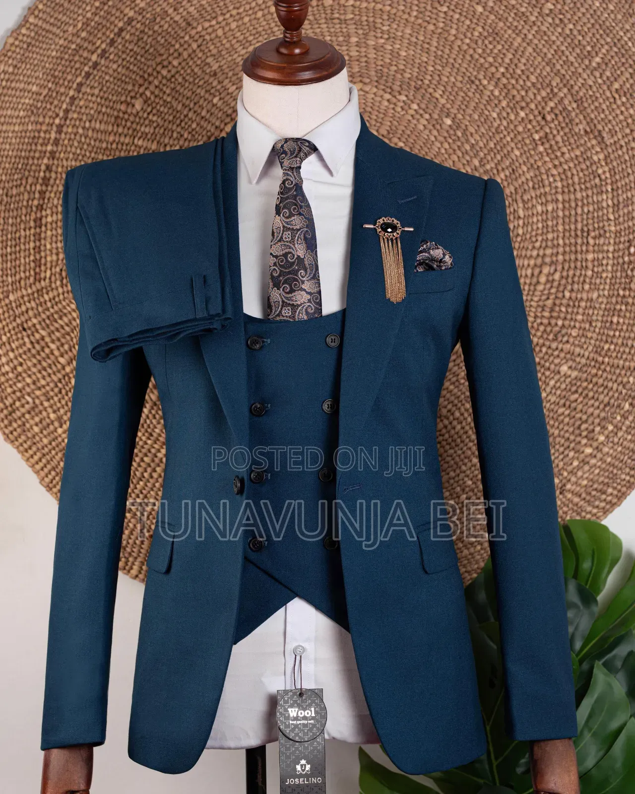 Heavy Material Suit / Heavy Material