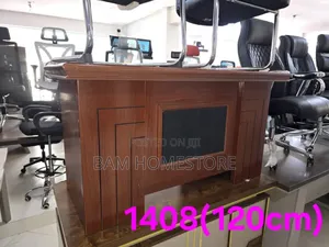 Classic Wooden Executive Table With Lockable Drawers (120cm 140cm)