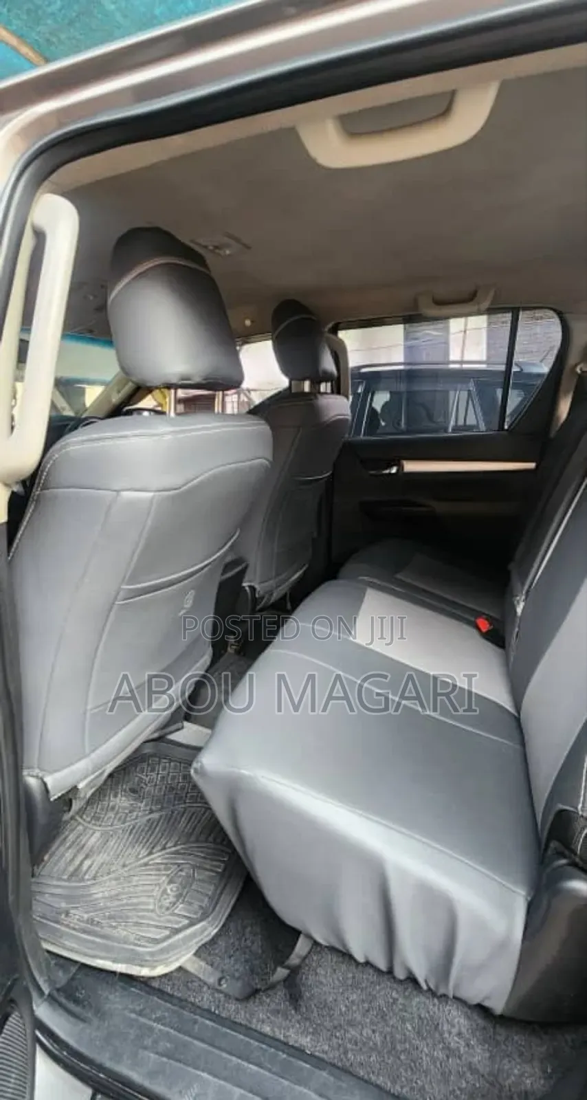 Toyota Hilux 2017 Gray