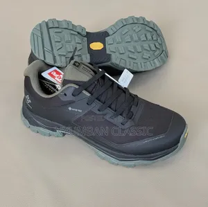 Colombia Goretex Shoes