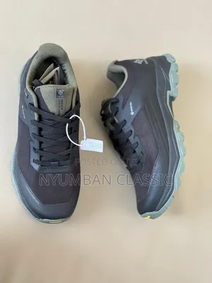 Colombia Goretex Shoes