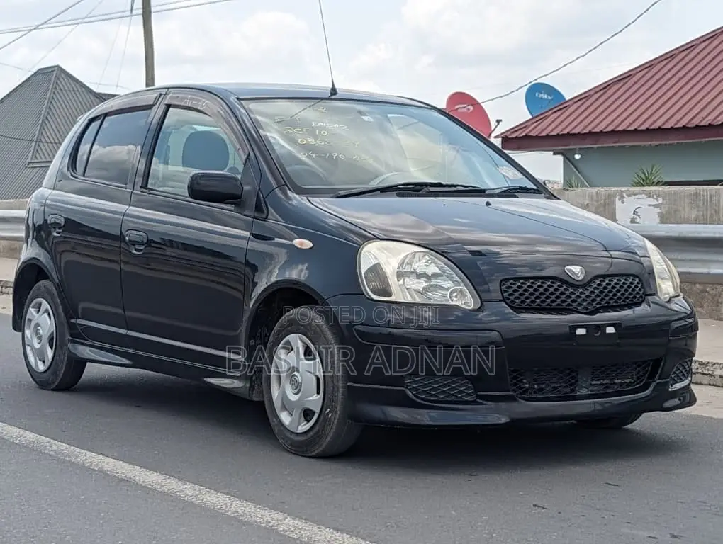 Toyota Vitz 1.3 FWD 3dr 2002 Black