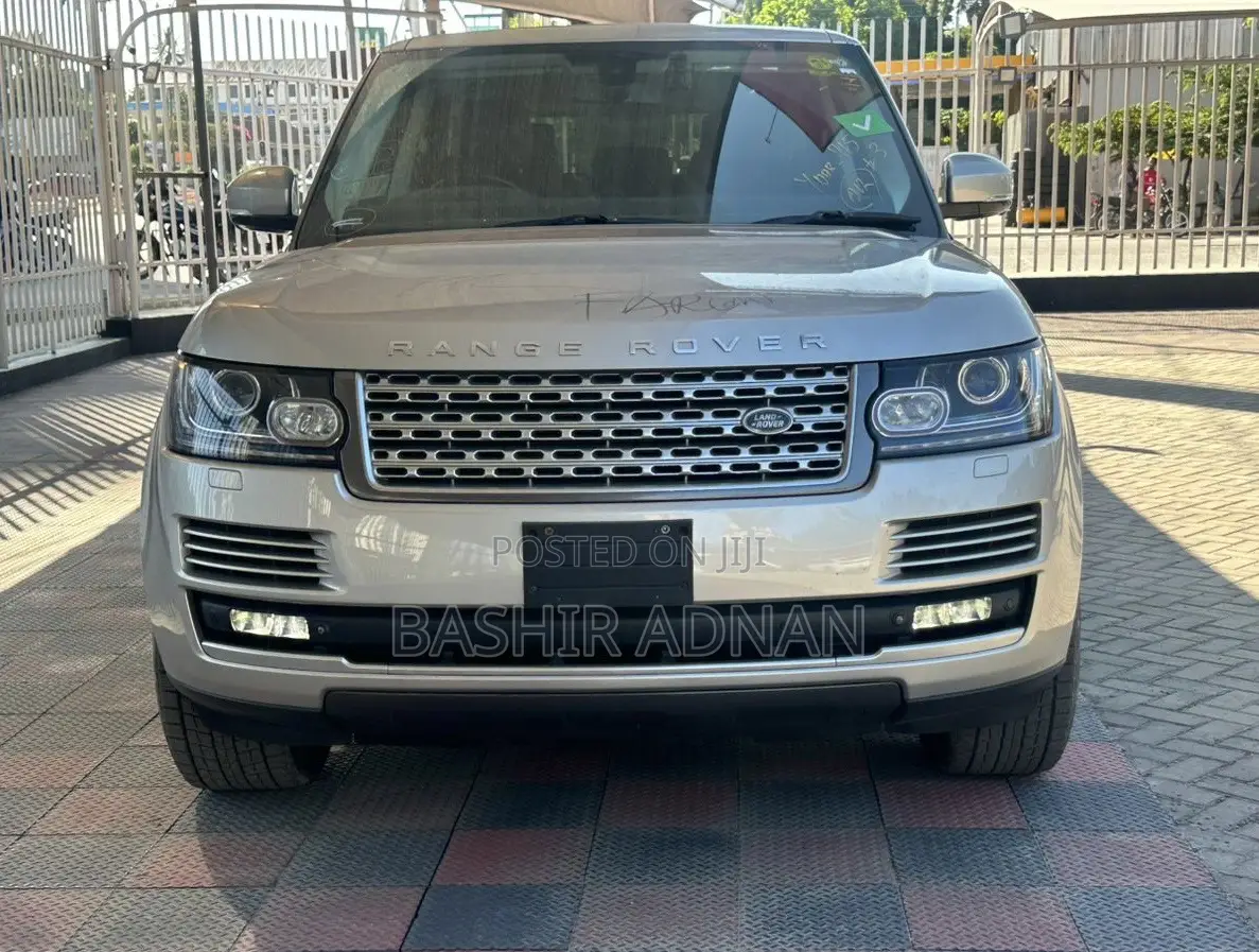 Land Rover Range Rover Vogue 2015 Beige