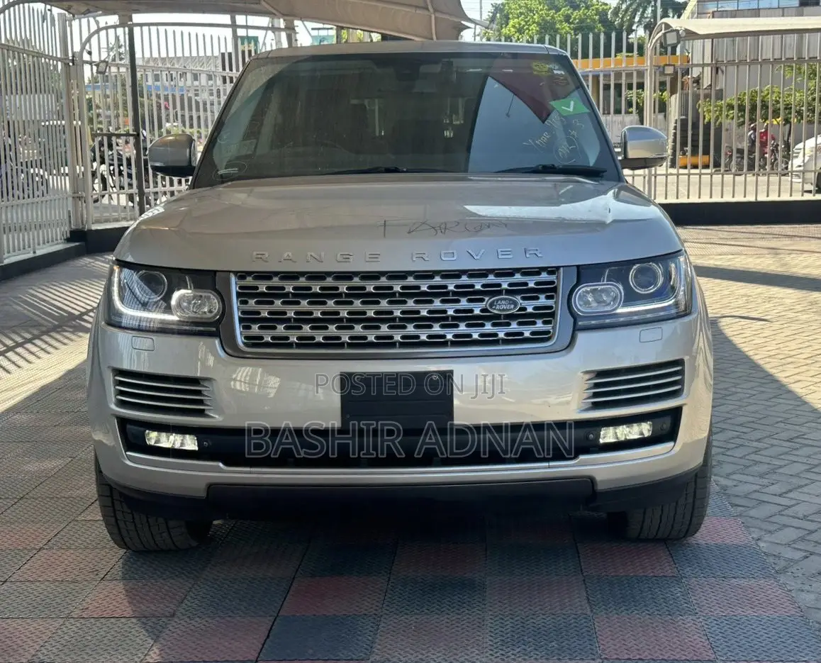 Land Rover Range Rover Vogue 2015 Beige