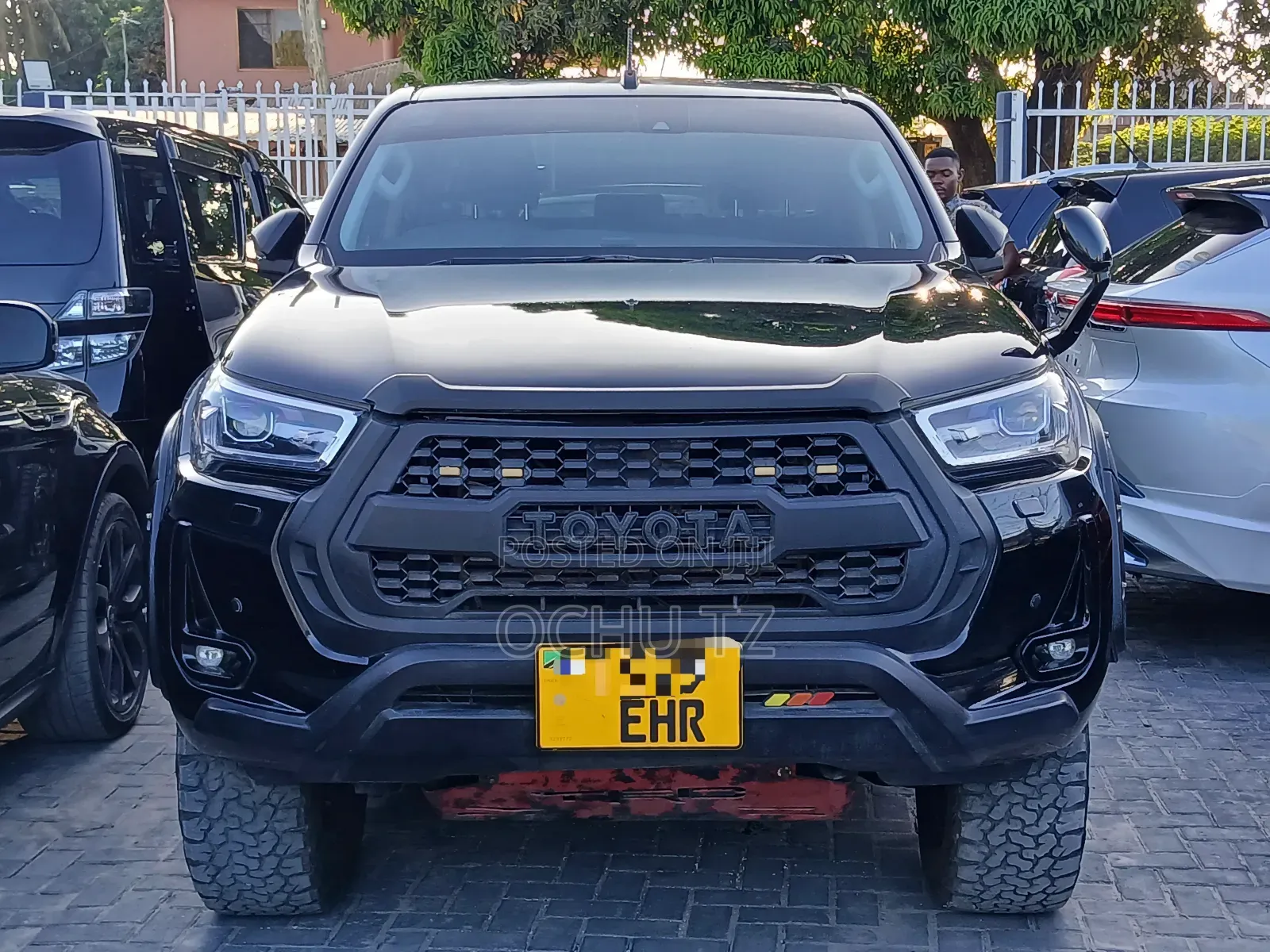Toyota Hilux 2019 Black