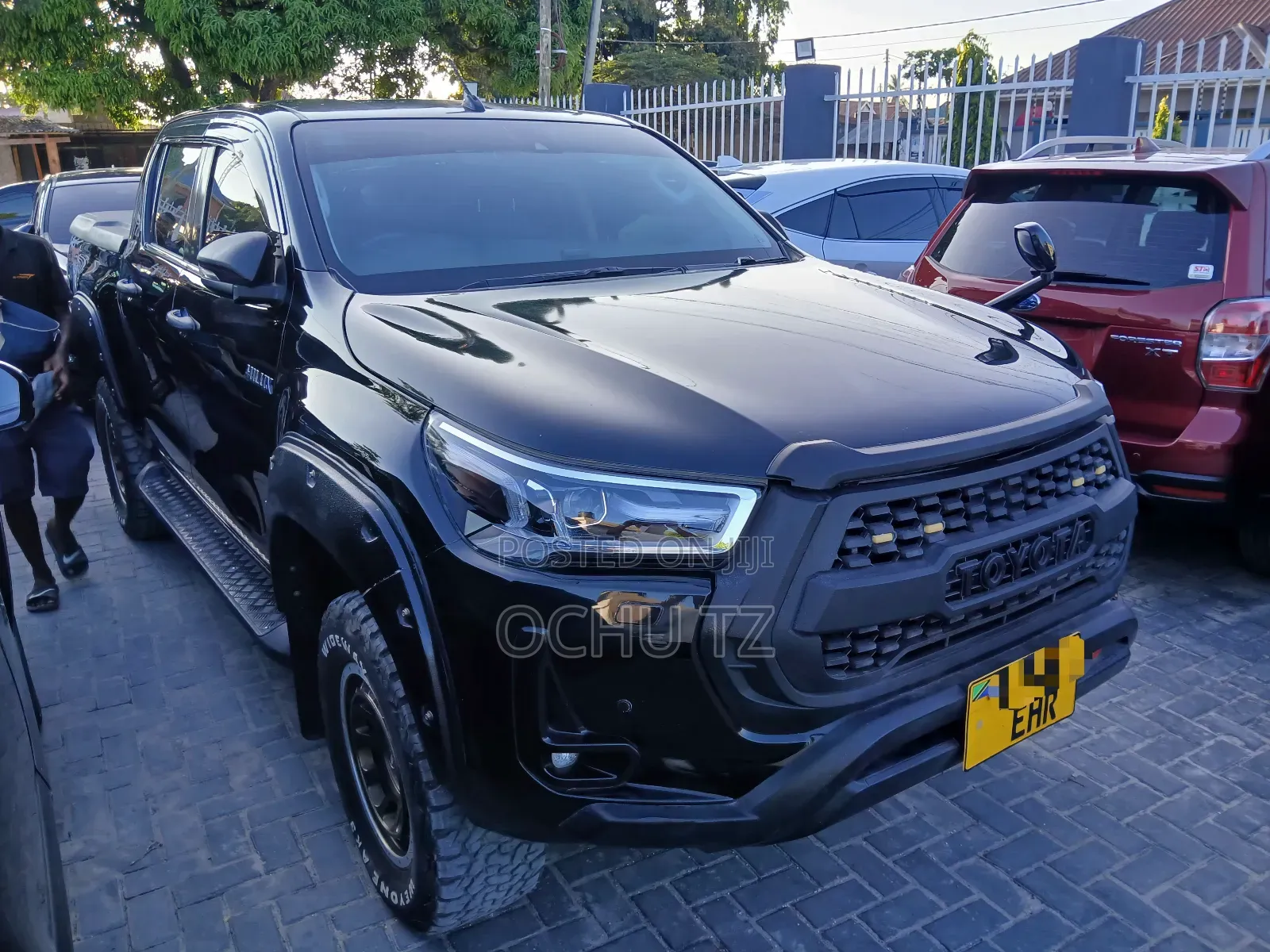 Toyota Hilux 2019 Black