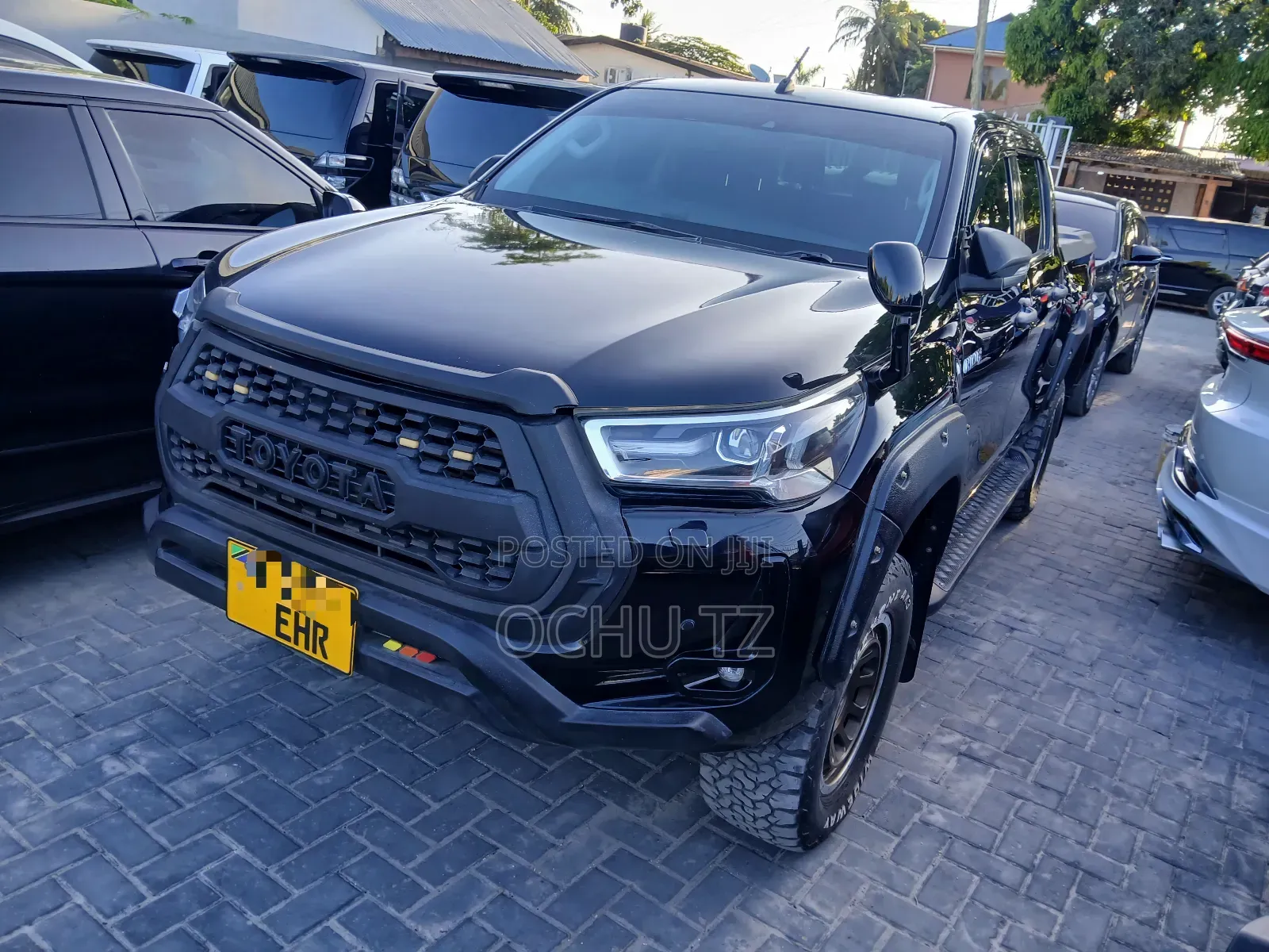 Toyota Hilux 2019 Black