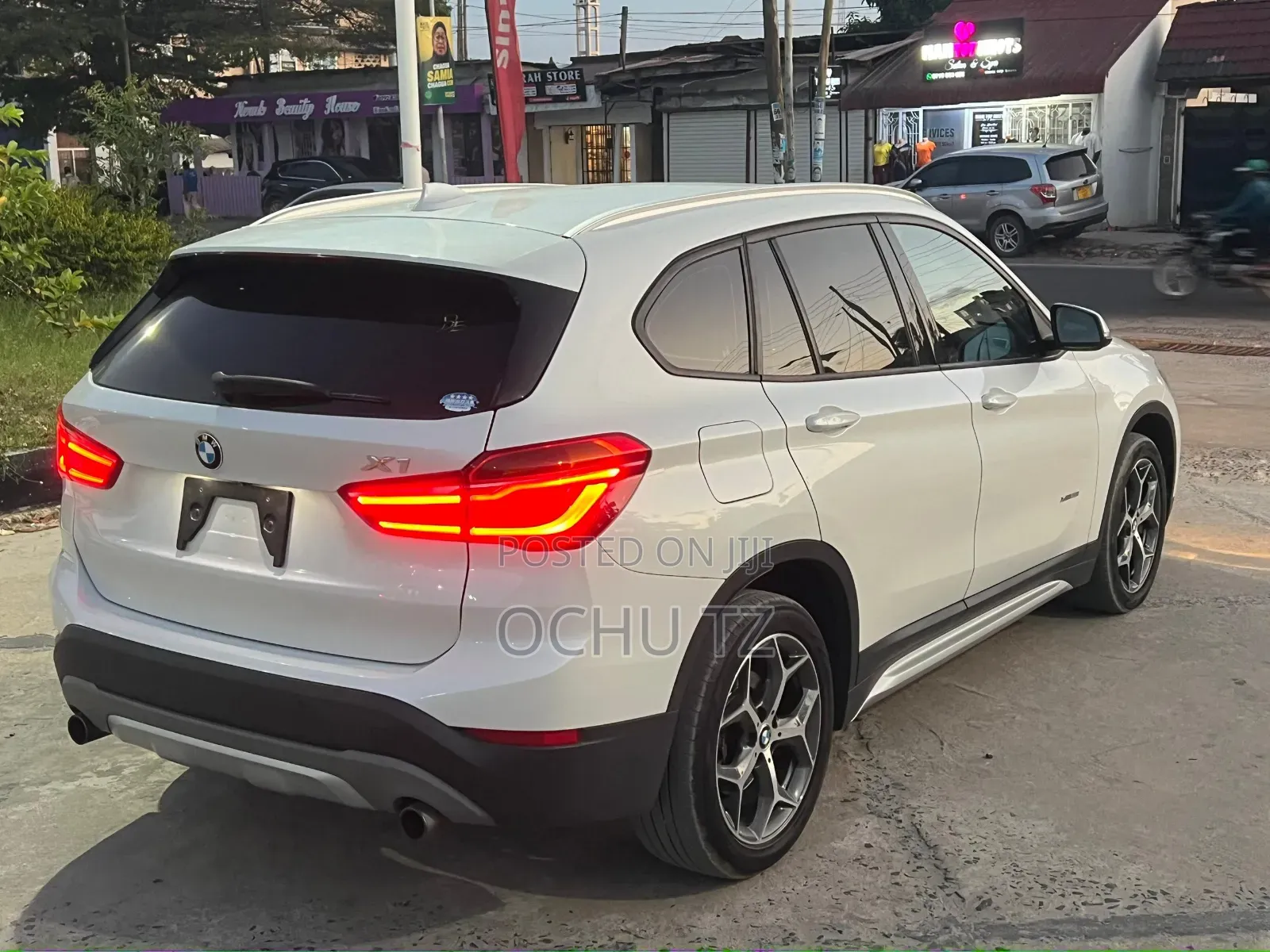 BMW X1 sDrive28i 4dr SUV (2.0L 4cyl Turbo 8A) 2015 White
