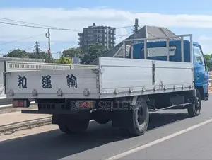 Mitsubishi Canter Box 1994 Blue
