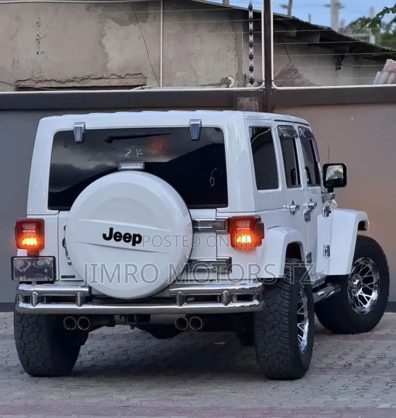 Jeep Wrangler 2015 White