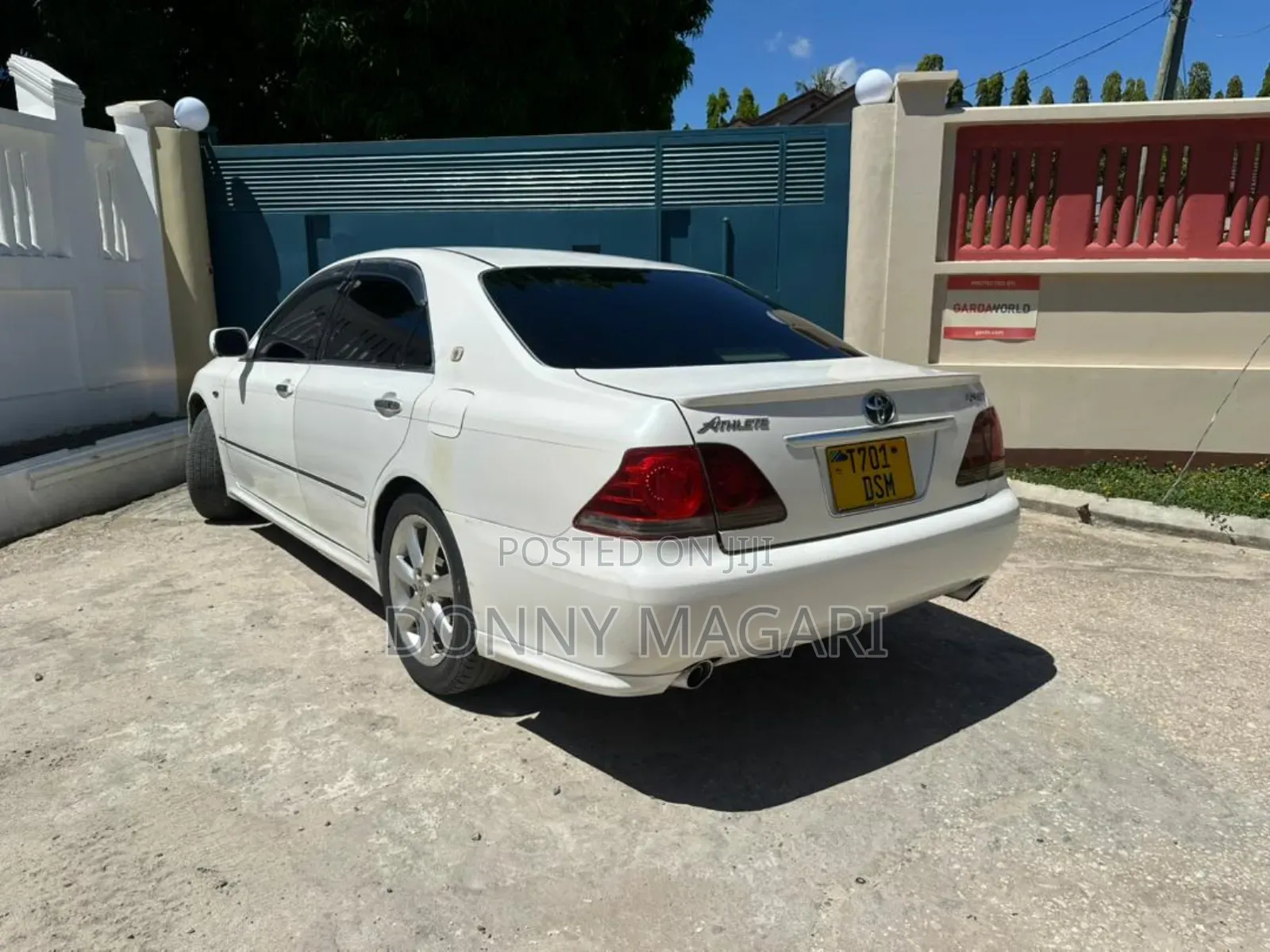 Toyota Crown 2007 White