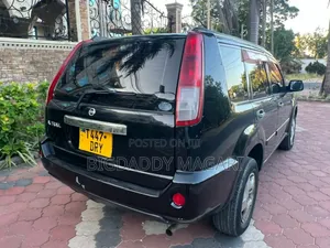 Nissan X-Trail 2005 Black
