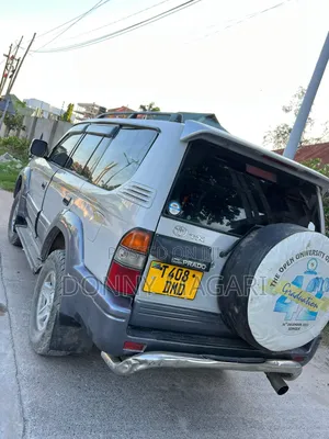 Toyota Land Cruiser Prado 2002 Silver