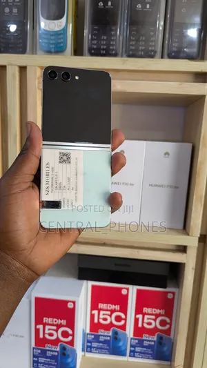 Samsung Galaxy Z Flip 5 256 GB