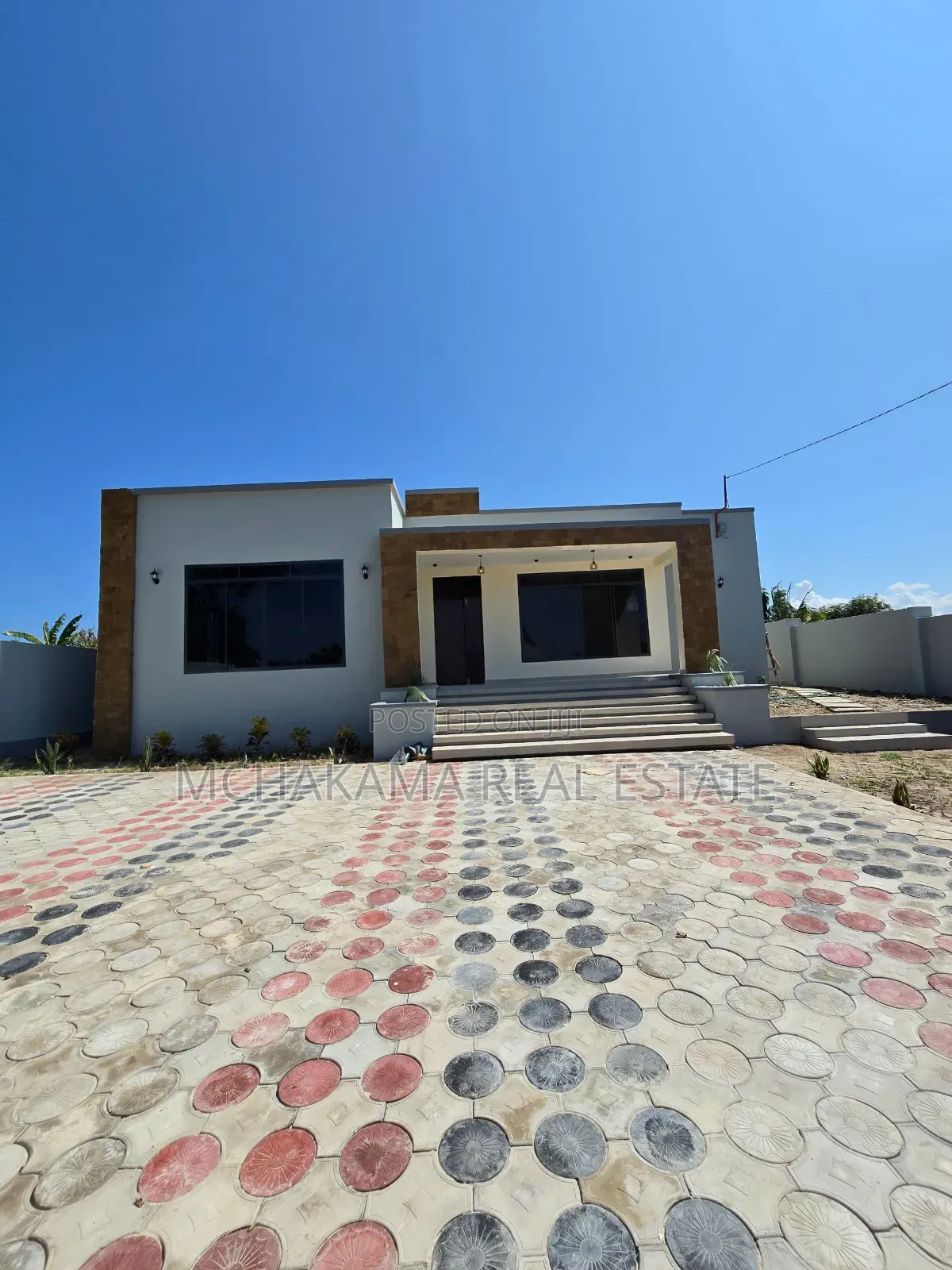 3bdrm House in Mchakama Real Estate, Mbweni for sale