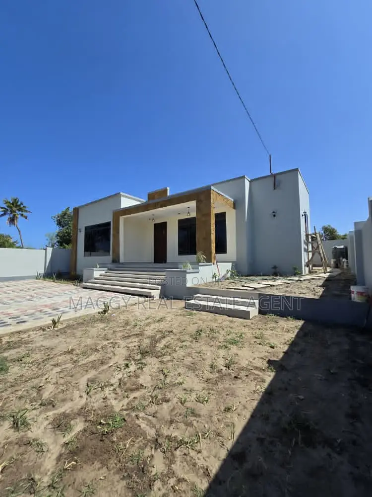 3bdrm House in Mbweni Mpiji for sale