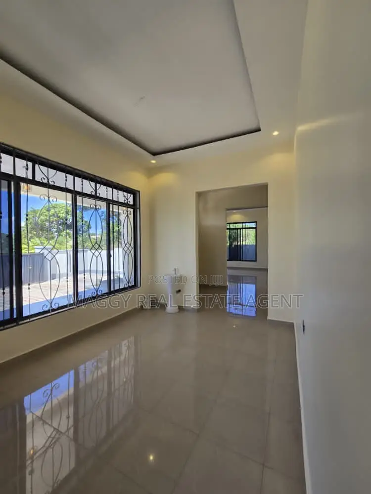 3bdrm House in Mbweni Mpiji for sale