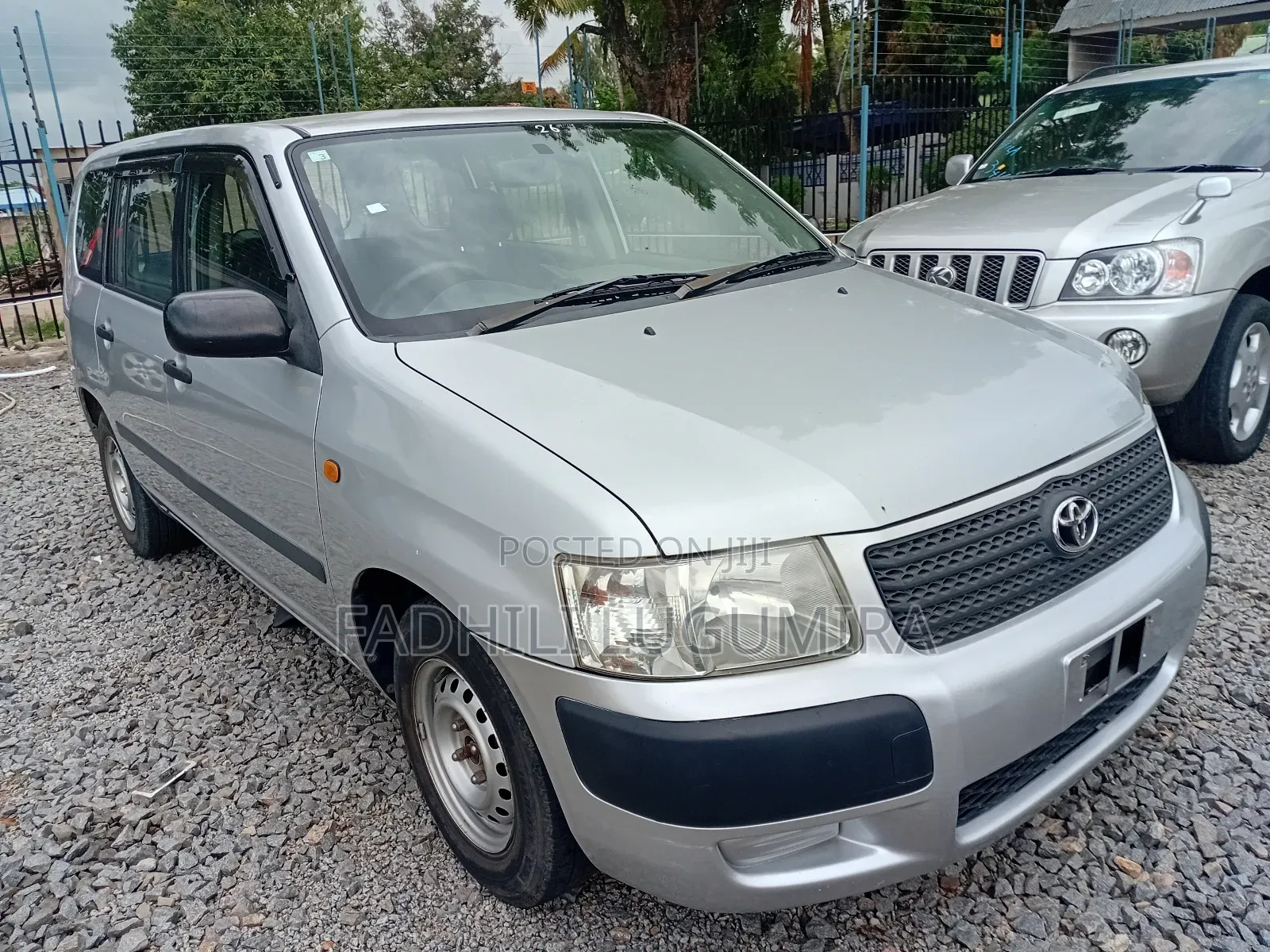 Toyota Succeed 2004 Silver