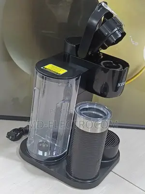 Coffee Maker Keurig K-Cafe Essentials Serve K-Cup Pod Milk Frother.