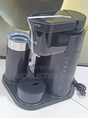 Coffee Maker Keurig K-Cafe Essentials Serve K-Cup Pod Milk Frother.