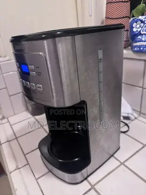 Coffee Maker Cuisinart 14-Cup Programmable