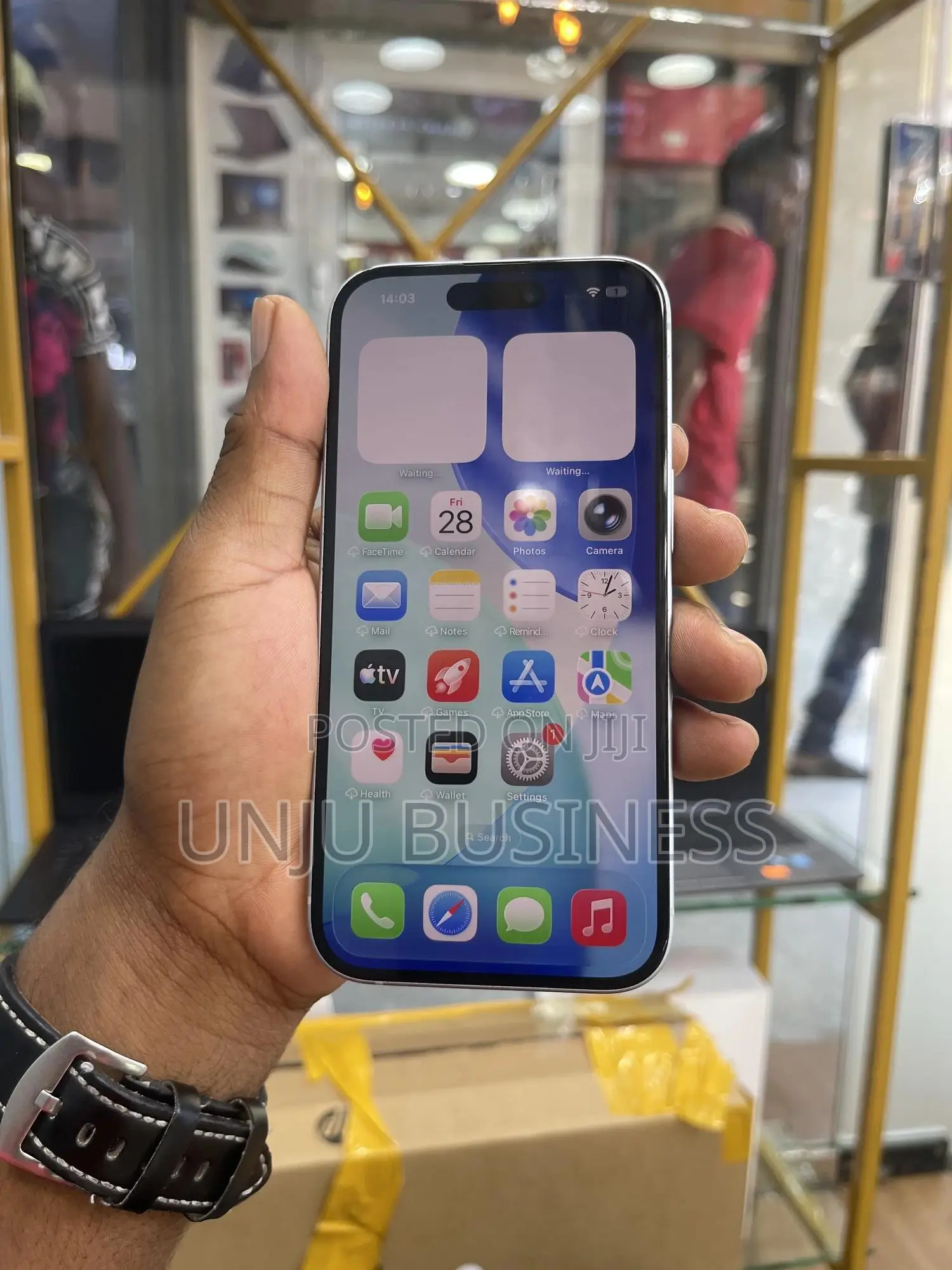 Apple iPhone 15 128 GB Green