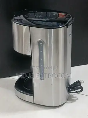 Coffee Maker Amazon Basics 12-Cup Programmable