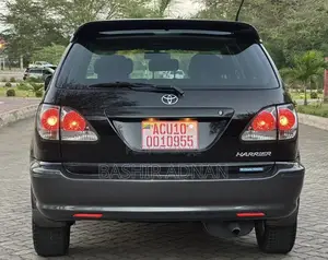 Toyota Harrier 2.4 16V 2002 Black
