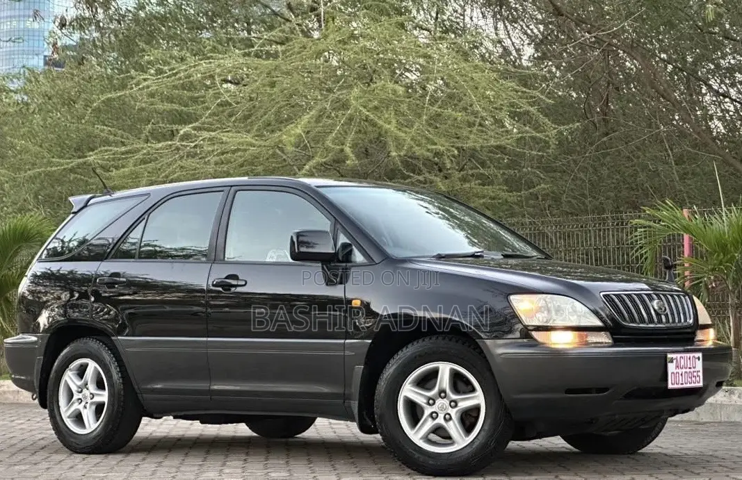 Toyota Harrier 2.4 16V 2002 Black