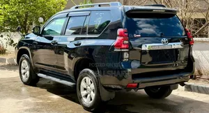 Toyota Land Cruiser Prado 3.0 172hp 2018 Black