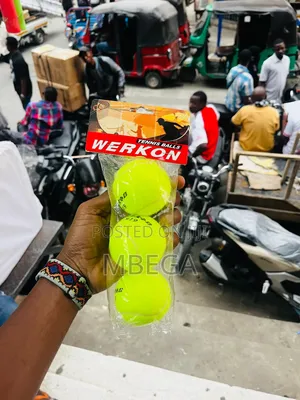 Tennis Ball Werkone