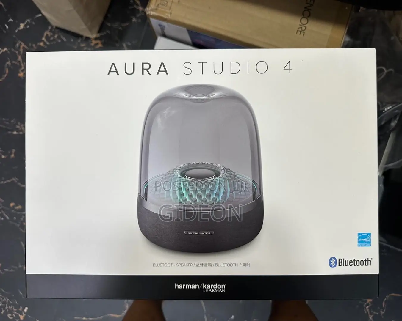 Aura Studio 4