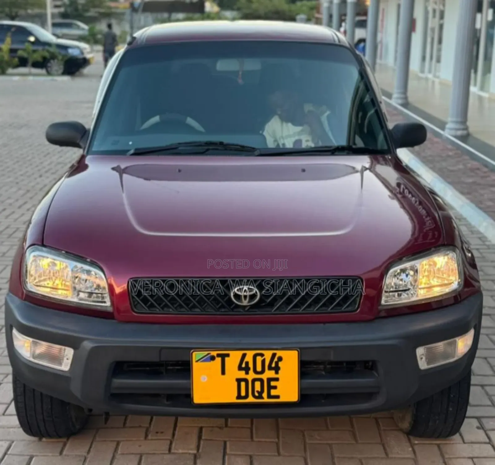 Toyota RAV4 1999 Red
