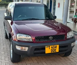 Toyota RAV4 1999 Red