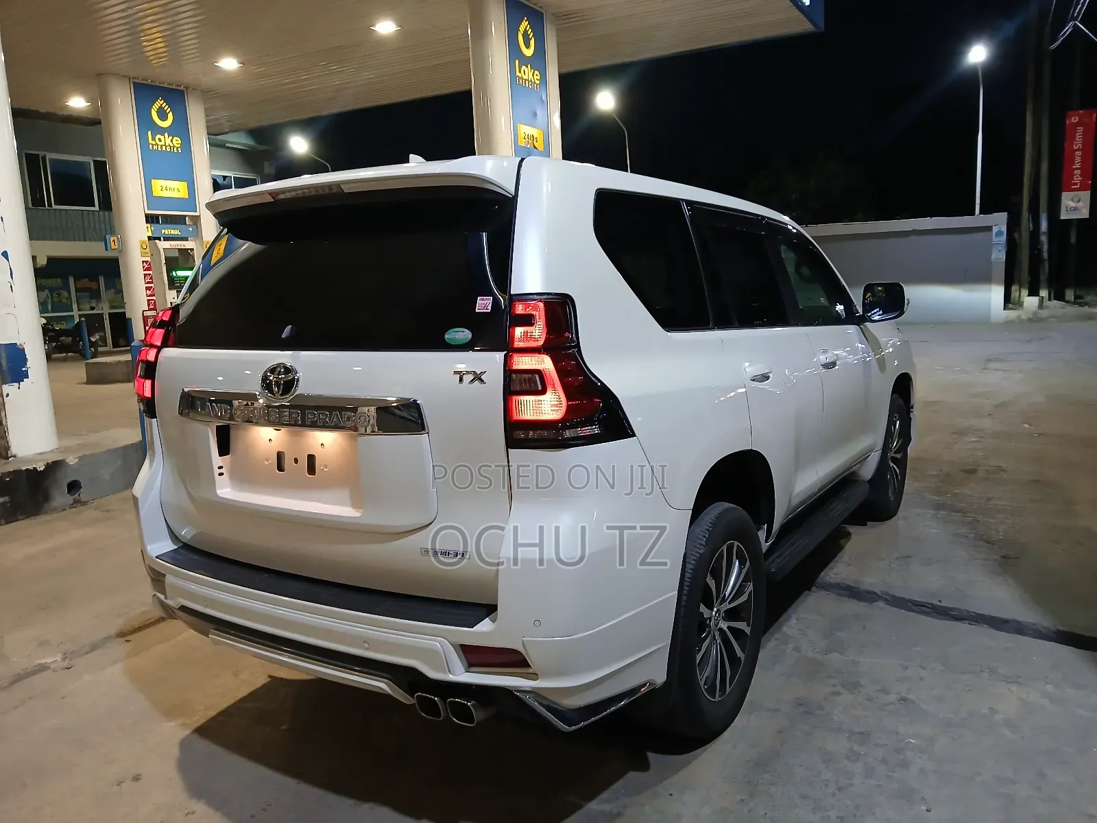 Toyota Land Cruiser Prado 2.8 2017 White
