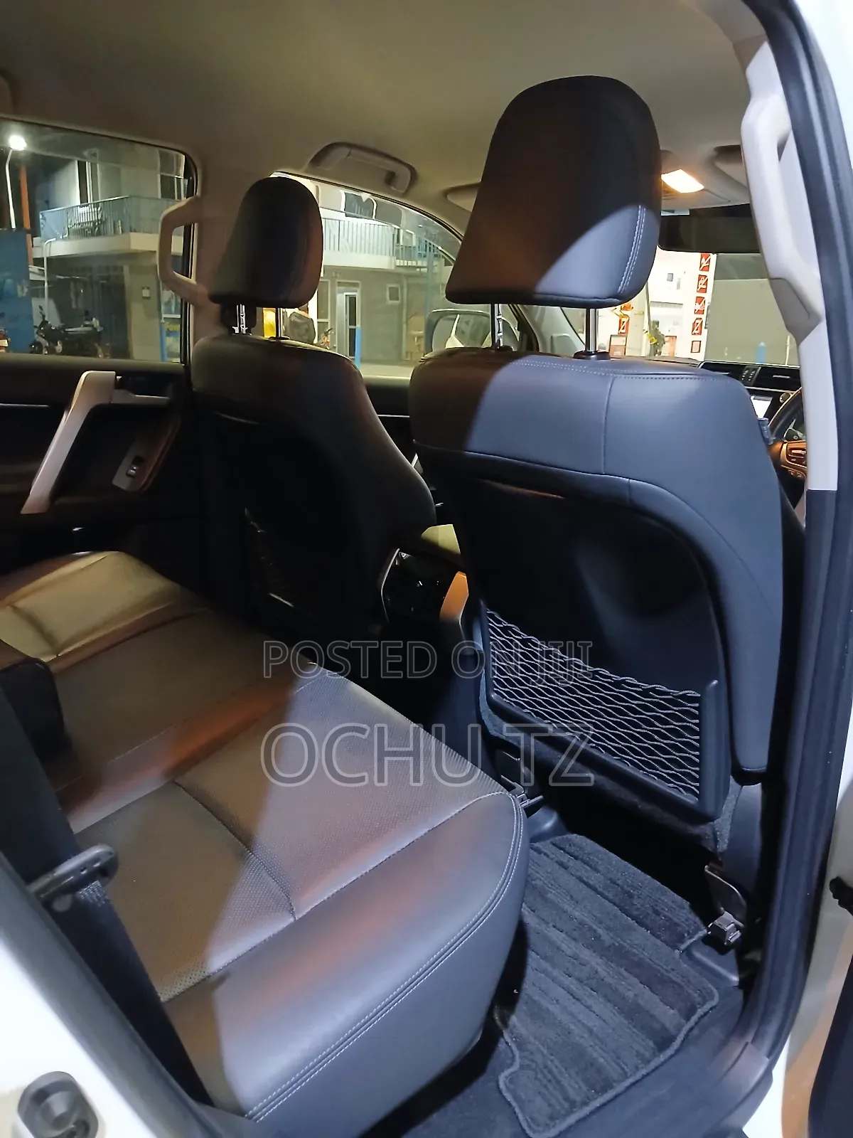 Toyota Land Cruiser Prado 2.8 2017 White