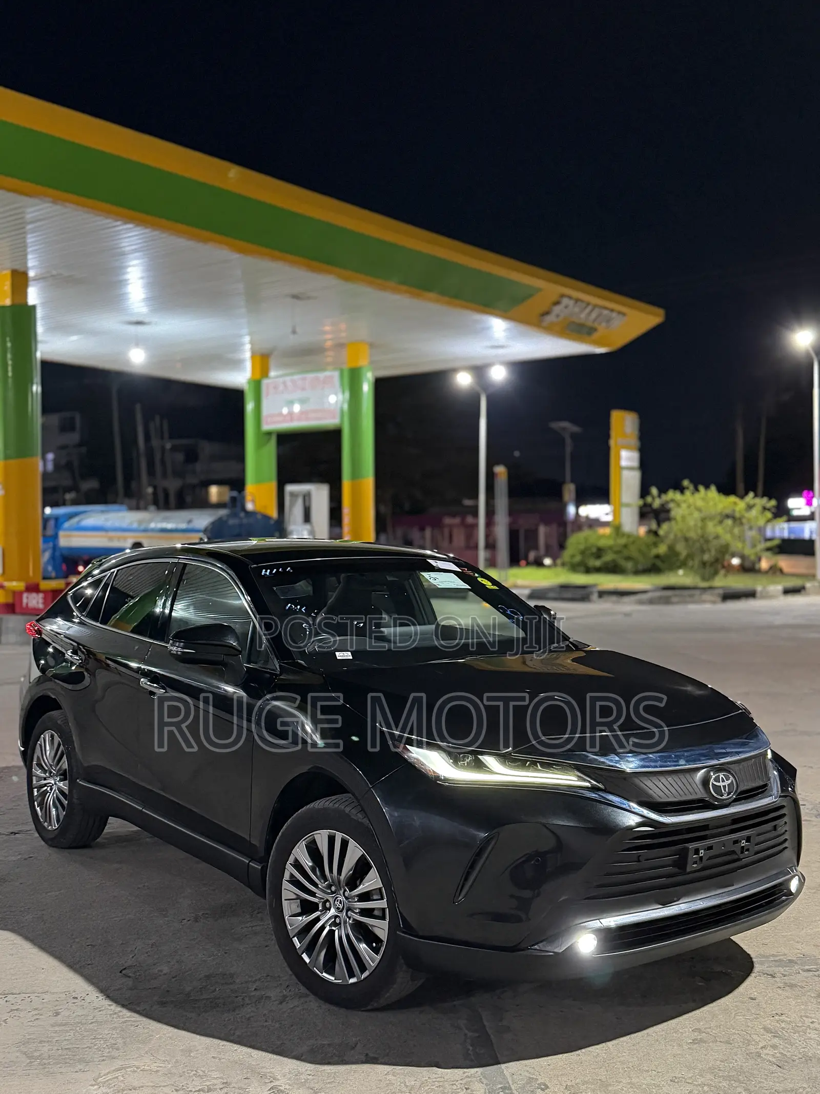 Toyota Harrier 2020 Black