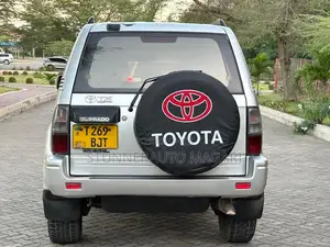 Toyota Land Cruiser Prado 2001 Gray